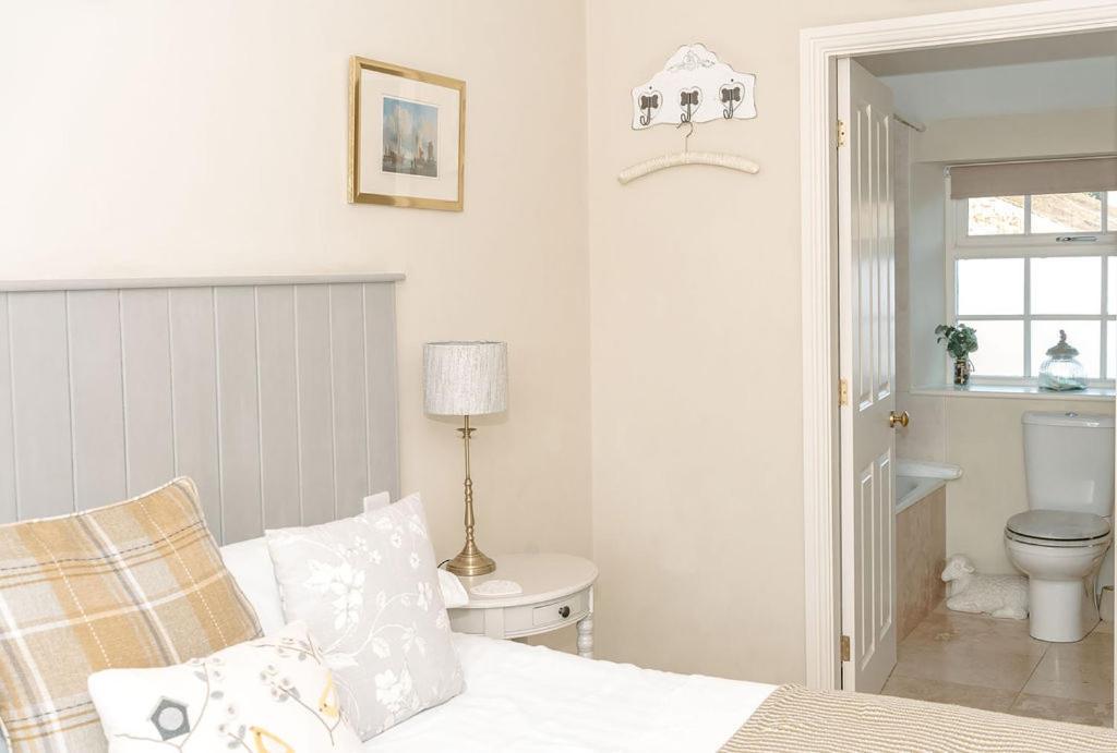 Bridge House B & B กราสซิงตัน ภายนอก รูปภาพ
